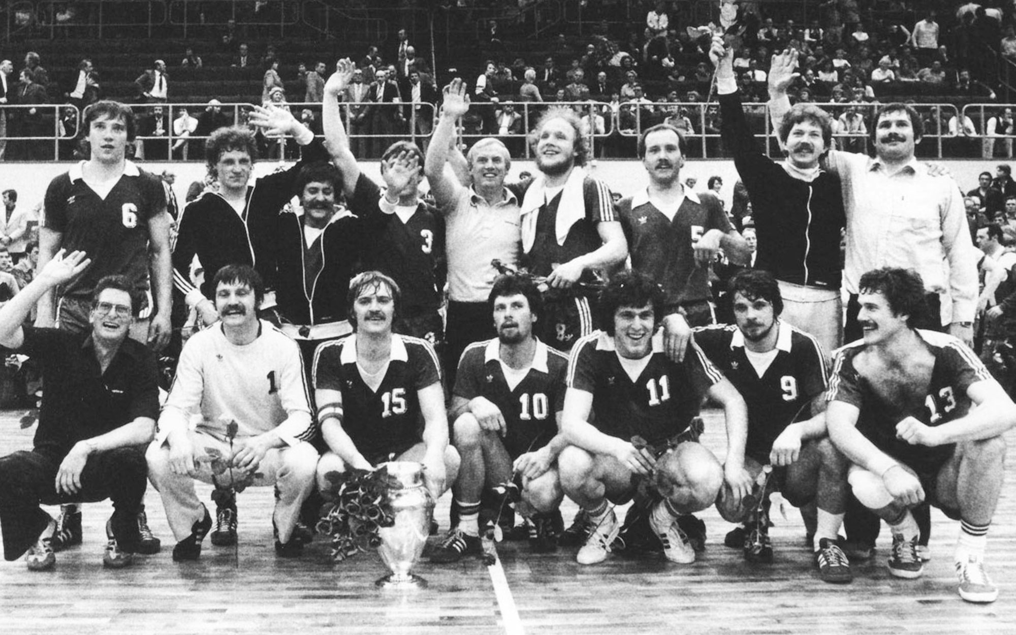 www.kurt-kluehspies.de / Die offizielle Website der deutschen Handball-Legende Kurt Klühspies